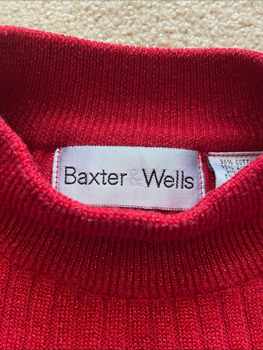 Women’s Red Short-Sleeve Ribbed Sweater - Picture 3 of 6